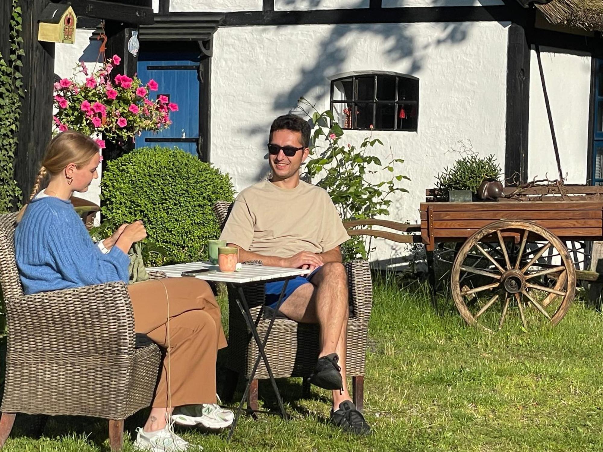 Vaerelser I Historisk Hus Med Sjael Og Atmosfaere Helsinge Eksteriør bilde